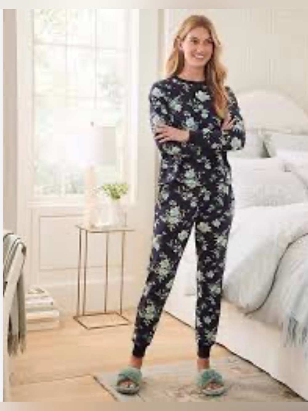 Garnet Hill Blue And White Floral Joggers Cuffed Pants XL- Run Large